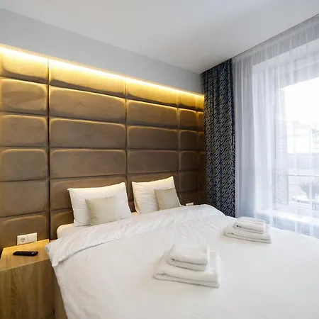 Pure Apartment